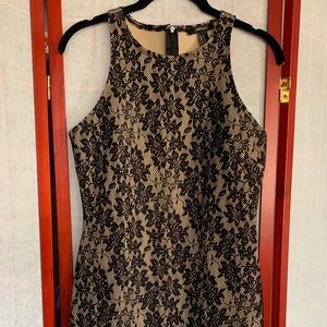 Lace body con minidress